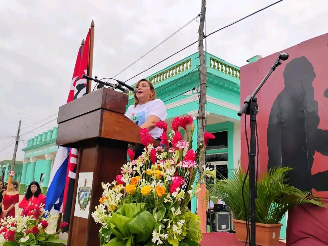 🇨🇺|| reitero mi llamado a todos los villaclareños:
Honremos siempre las palabras de nuestro #Fidel, quien nos identificó con tanta lucidez como «vencedores de dificultades y obstáculos». ¡Ese es nuestro espíritu y compromiso! 
#CubaEstáFirme #VillaClaraConTodos