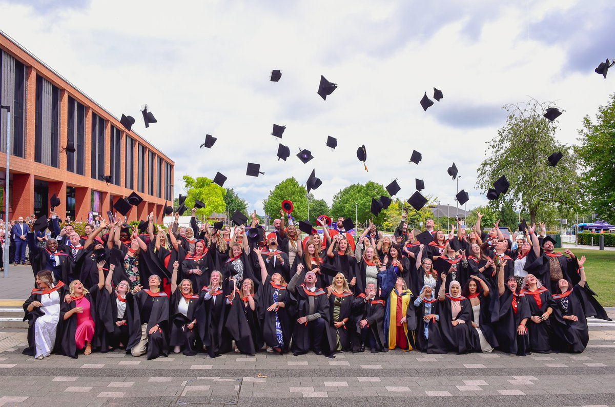 UniofStaffs's tweet image. Day 7 of Summer Graduations celebrated future leaders in Psychology, Social Work, Law and Criminology!
We’re so proud of our graduates - their passion and commitment have been truly inspiring. ❤️

Photo album: bit.ly/3IZCToj
Highlights: bit.ly/3IIHVWs