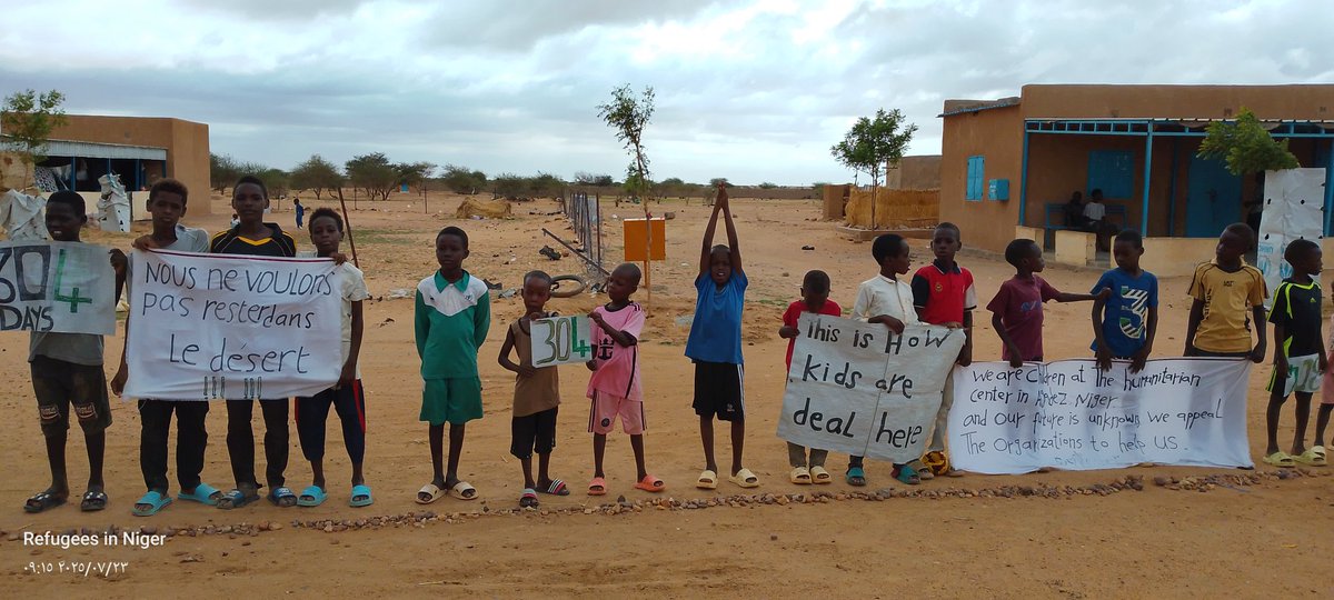 You23062275Man's tweet image. 304 days of continuous peaceful protest,we are being ignored by the relevant authorities.We are human refugees,not
guinea pigs,plunder,or
cash cows on the backs of the bastards
who work at our humanitarian
center,and we are fed up and don't want to stay
here any longer @UNGeneva