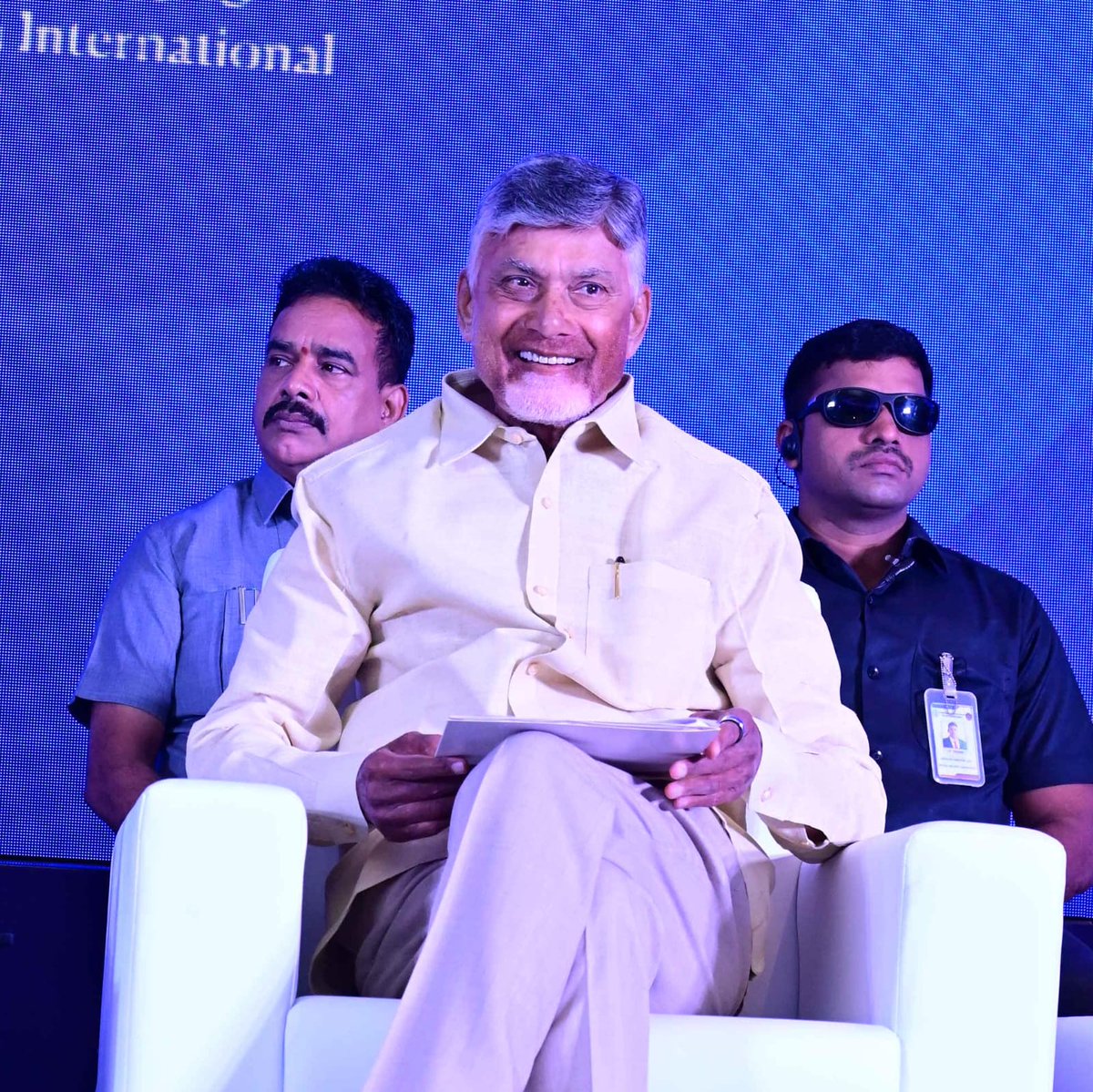 విజయవాడ నోవోటెల్‌లో నేడు జరిగిన ఇన్వెస్టోపియా గ్లోబల్ ఏపీ -2025లో గౌరవ ముఖ్యమంత్రి శ్రీ నారా చంద్రబాబు నాయుడు పాల్గొన్నారు.
#AndhraPradesh