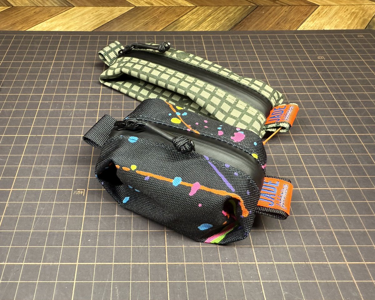 195_JADE's tweet image. オーダーで作ったけどちいさいのんかわいいな🍊
通常サイズはコチラ↓
jp.mercari.com/item/m85804942…
jp.mercari.com/item/m57494535…
#SPOUCH
#JADEfabbrica