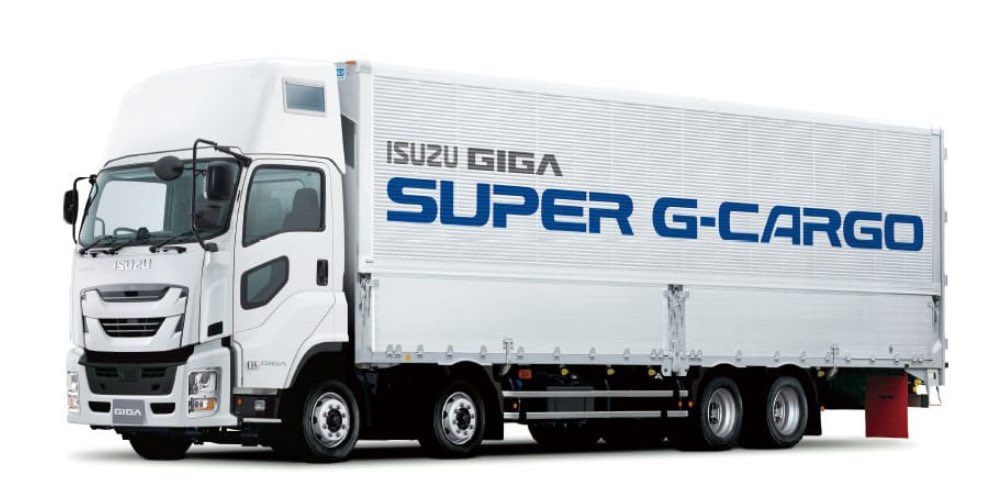 trucknakanohito's tweet image. トラック運転手が仮眠を取る秘密の部屋を知っていますか?それはトラックのキャブの上にあるボコッとした所。実はあそこが運転手の寝床になっていてキャブ内部でよじ登って仮眠しているんだよ。
