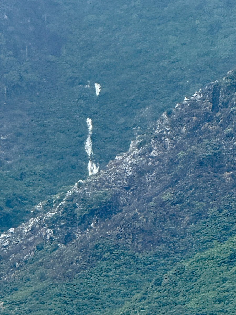 MArslanAzmat's tweet photo. Torrential Monsoon Rains generated Waterfall right on top of Saidpur Village visible from my office at Blue Area. Today is the 2nd day it's running with same volume. 
#SubhanAllah #Islamabad #Pakistan #MargallaHills #Waterfall #Rain #Moonson https://t.co/RvzySZ1H35