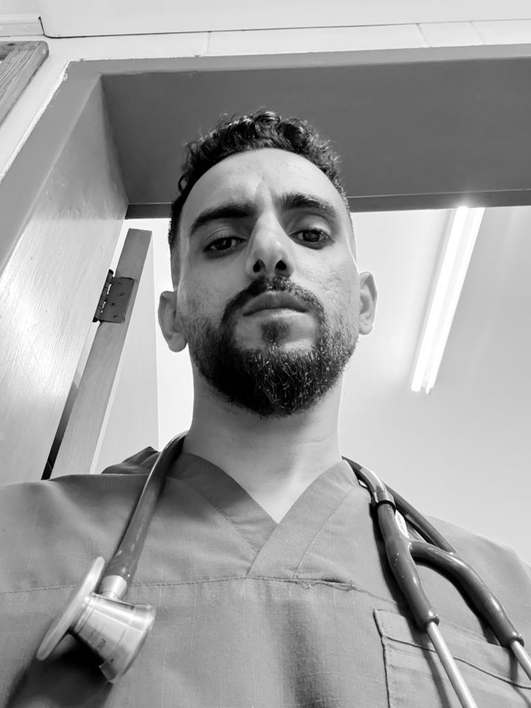 Hamzasharif5750's tweet image. I’m writing this with tears in my eyes… I can’t take it anymore. I’m completely exhausted. I’ve been silently struggling , hiding all this pain in my heart. All I care about is keeping My family healthy and happy, but today I feel I’ve let them down… my family is in pain now…