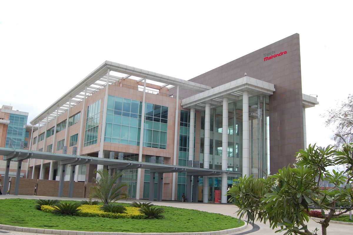 SAMENAcouncil's tweet image. π³ @tech_mahindra joins J.P. Morgan Payments System Integrator Program! Empowering global enterprises with upgraded payment infrastructure & AI-powered customer experiences. #TechMahindra #JPMorgan #Payments #AI #Fintech π