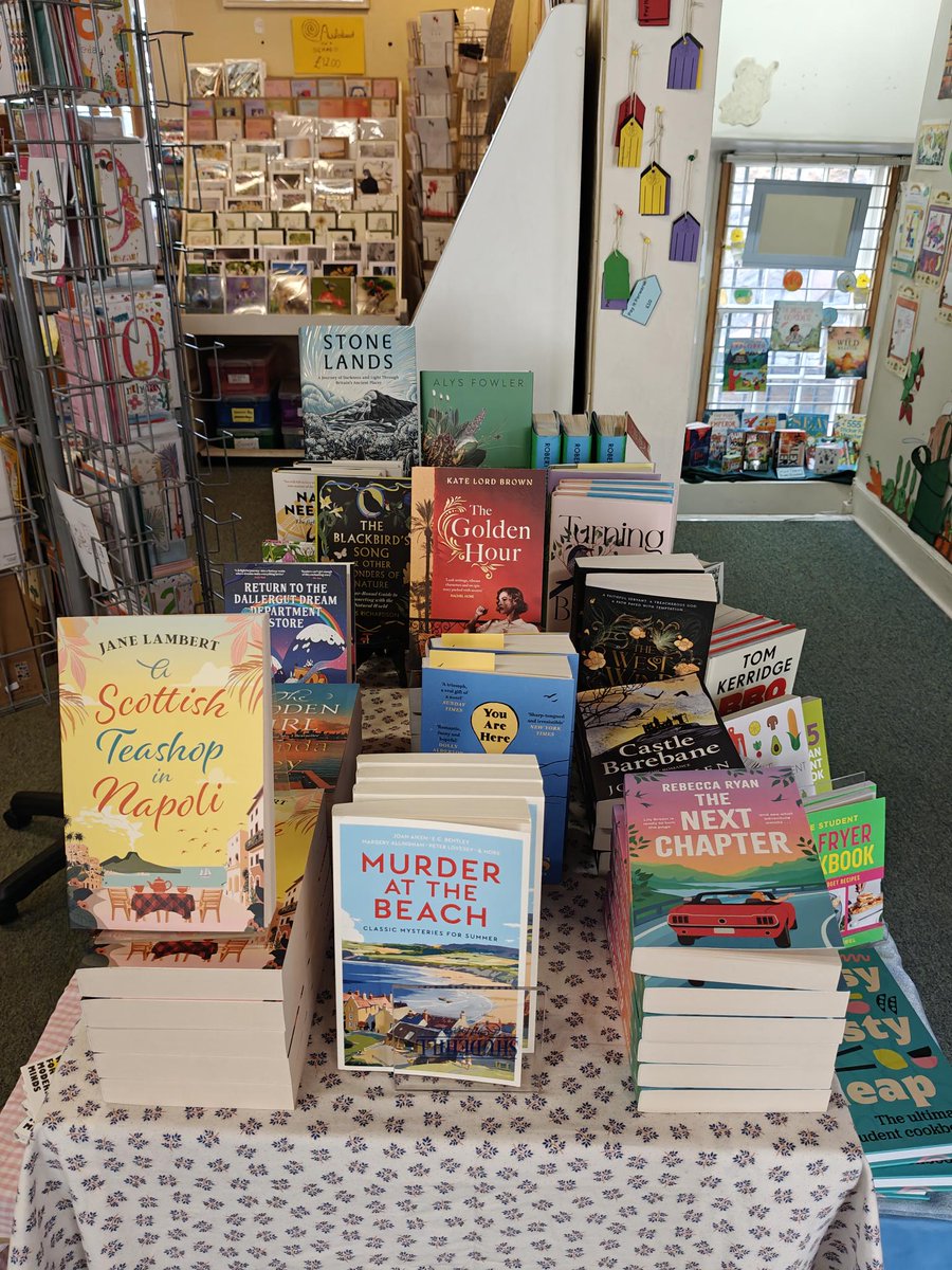 Furtherfrom's tweet image. The sun is out, hooray! Whether you're looking for a light summer read or something more intense, why not come for a browse and pick up your next read today? We've got brilliant titles for all ages and interests! #ChooseBookshops
