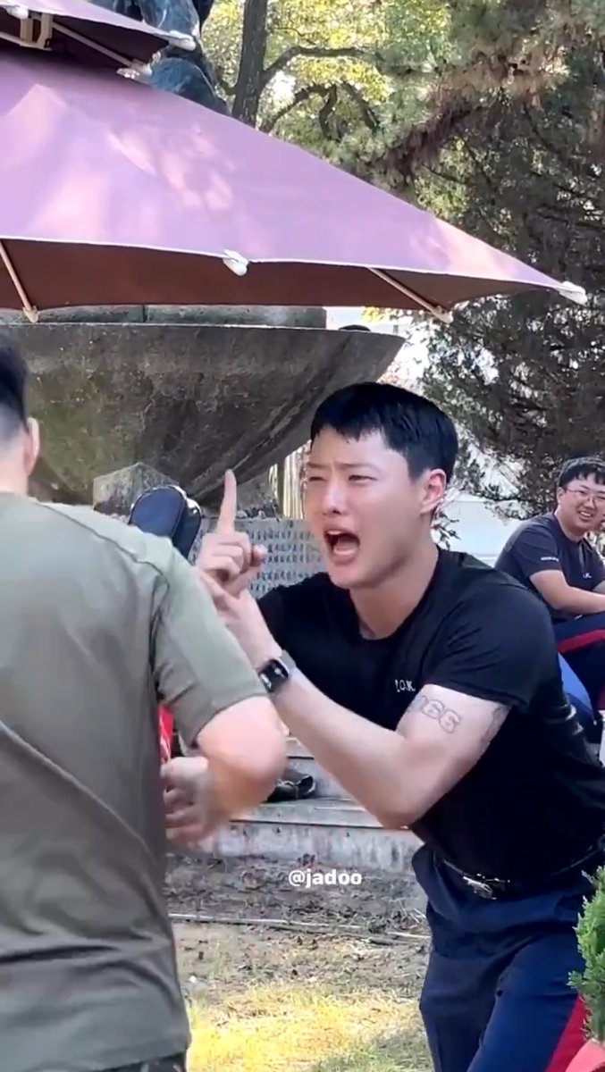 제발 추판 남다나가 나에게 오길
더깊이빠져죽어도되니까다시한번만돌아와줄래