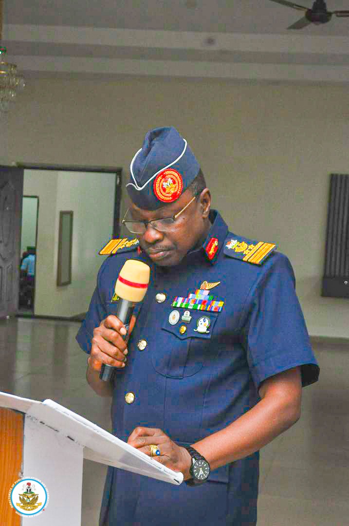 NigAirForce's tweet image. NAF partners with Osun State to advance AI education in schools
In a landmark move to bridge education and emerging technology, the Nigerian Air Force’s Research and Development Institute (AFRDI), Osogbo, in partnership with the Osun State Broadcasting Corporation (OSBC),…