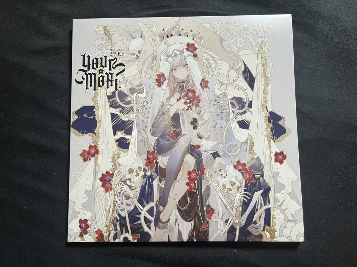 WeirdAlice tweet media