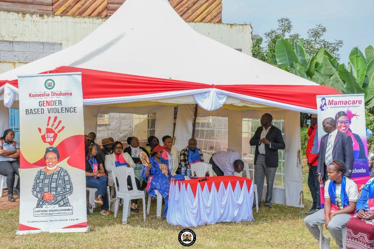 KEWOPA's tweet image. Githunguri MP  @hon_wamuchomba  and actress @jmatubia  teamed up under the #KomeshaDhuluma campaign to inspire and economically empower youth in Kiambu. At a vibrant public baraza, they championed the #StopGBV message while equipping young people with digital skills and online…