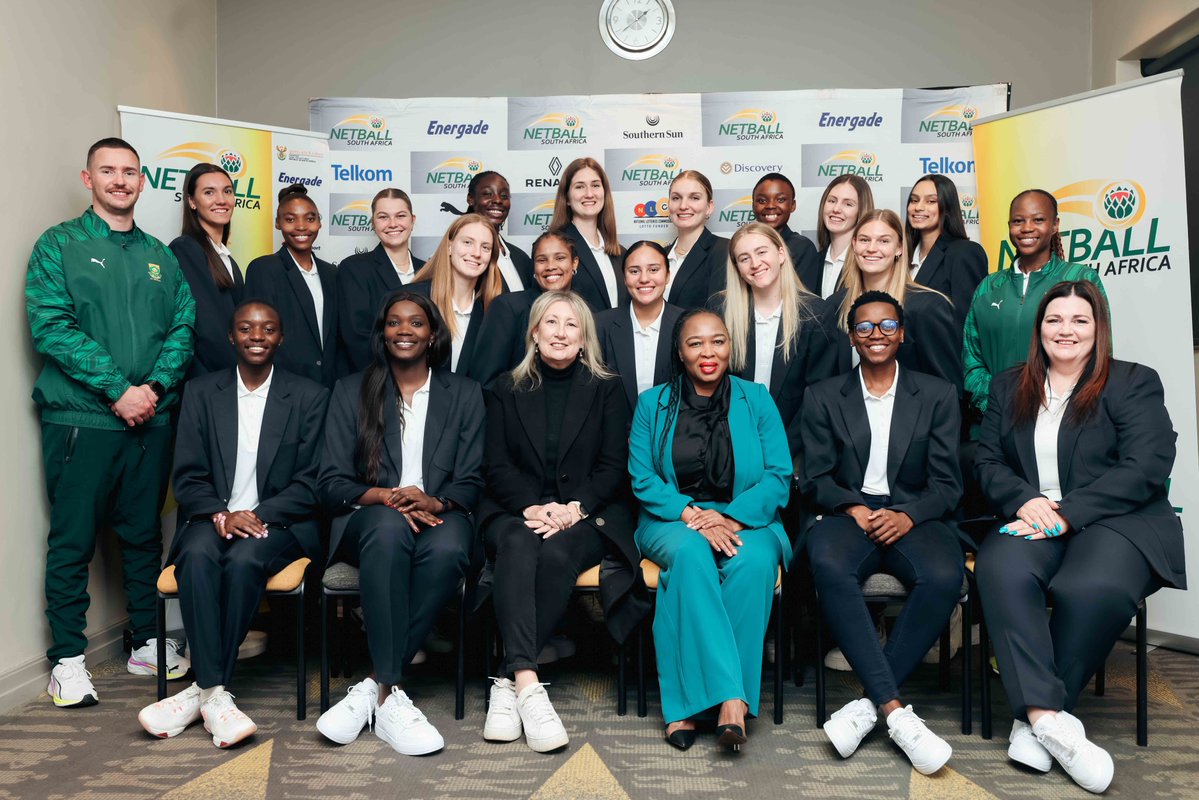 Netball_SA's tweet image. 🔥 All eyes on the future. 🇿🇦
The media gathered. The netball family stood tall. And South Africa’s next generation was revealed as they continue on the Road to Gibraltar! 🏆
#SPARBabyProteas #WeAreAllIn #RoadToGibraltar #NWYC2025GIB #TogetherWeRise
