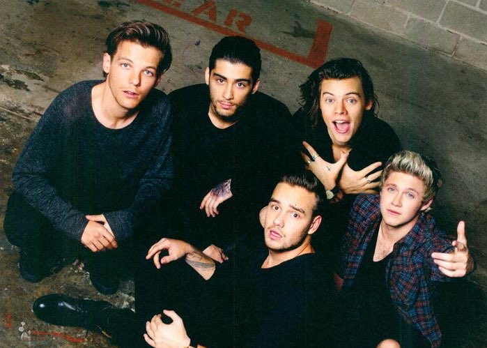 28homelwt's tweet image. straight out of your favorite boyband and your favorite sitcom series &lt;3