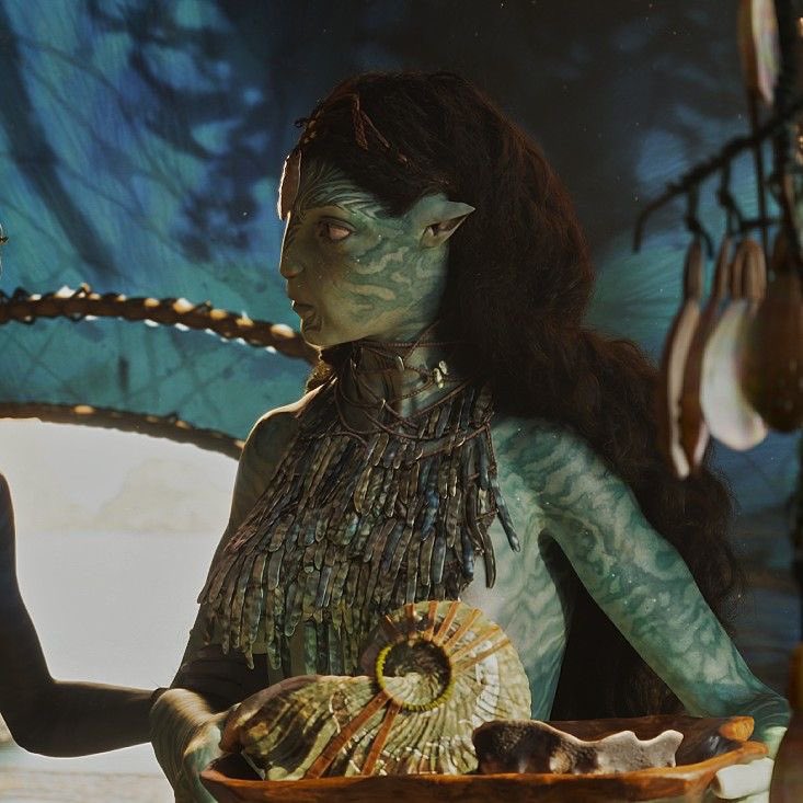 tonodaddy's tweet image. i think james cameron is literally unable to create female characters that don‘t serve cunt