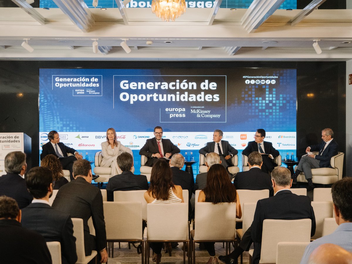 Vivimos inmersos en un proceso de reindustrialización. Un trabajo de fondo que nos hará más competitivos y sostenibles.

Y ahora estamos en la fase de los inputs, las medidas y las inversiones, que serán un revulsivo para nuestro modelo productivo.

🗞️ #EPGeneraciónOportunidades