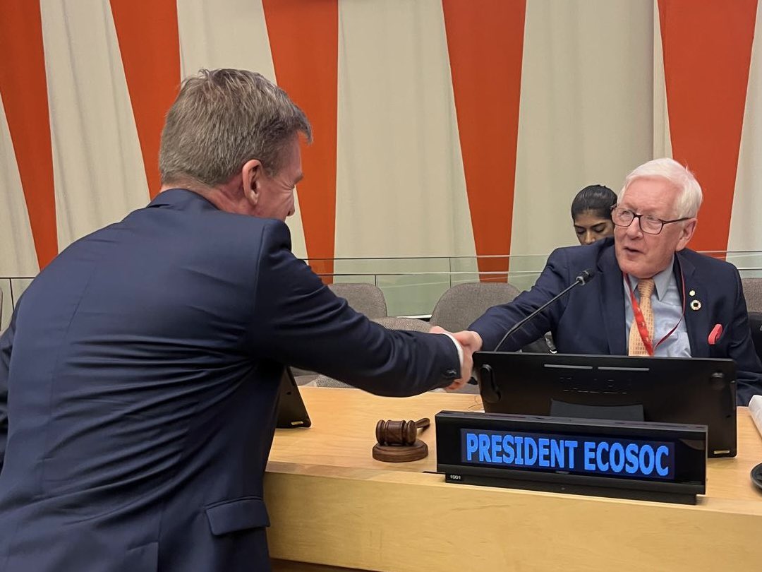 EESC_President's tweet image. Spoke at the High-Level Dialogue on Adequate Housing for All, chaired by @UNECOSOC President H.E. Bob Rae 🏠 during #HLPF2025.
Ensuring access to safe and affordable housing is key to achieving the #SDGs and leaving no one behind 🌍
#Agenda2030