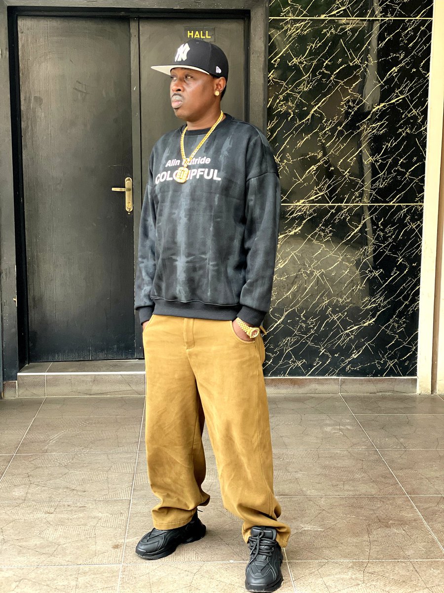 DjMosyla's tweet photo. Happy Birthday Big Mosyla 🎂🍾
All thanks to God Almighty for life. https://t.co/6y1QfYAb49