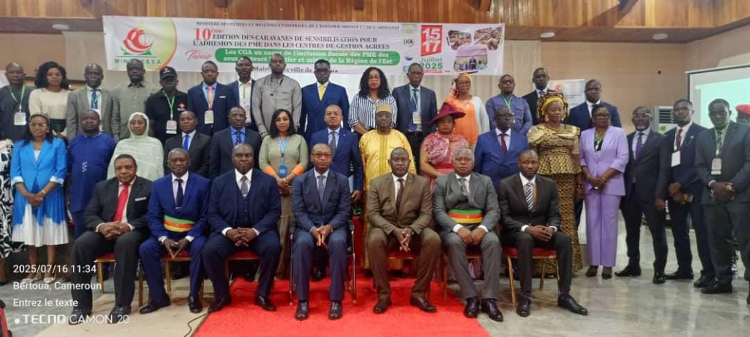 Refugee artisans in Bertoua are stepping into the formal economy!

UNHCR, represented by Head of Sub-Office <a href="/Saoudine08/">Saoudatou BAHMANSARE</a>, joined <a href="/MINPMEESACMR/">MINPMEESA</a> to launch the “Centres de Gestion Agréés” (CGA) caravan—boosting refugee livelihoods, dignity &amp; self-reliance.
🌍 Inclusion is protection