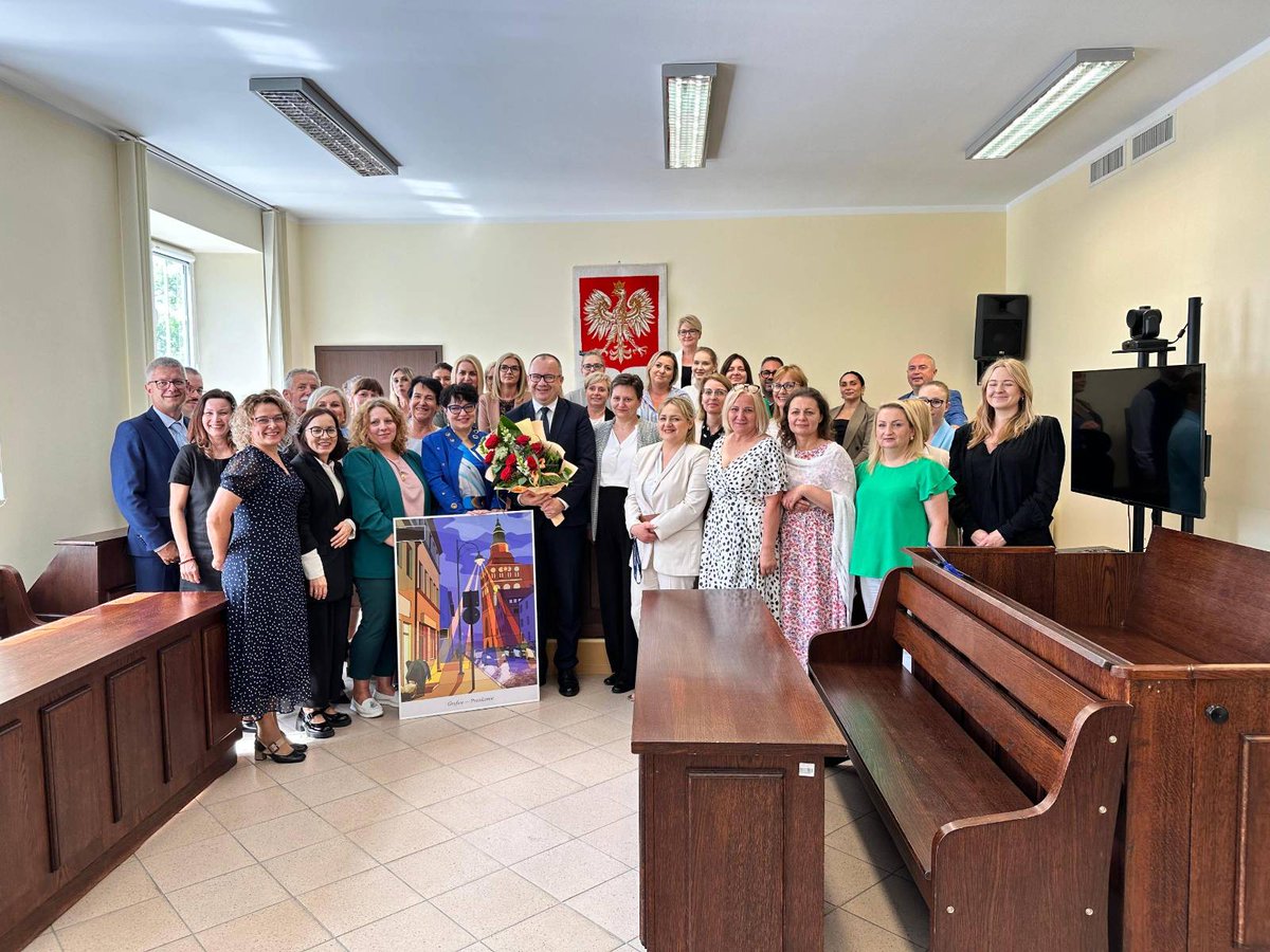 Adam Bodnar tweet media