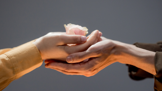 🧠 Empathy isn’t just kindness. It’s a retention strategy.

Michael Chukwube explains how empathy-led hiring, paired with the right AI tools, builds stronger teams and prevents burnout in fast-growing startups. 🔗 e27.co/hiring-with-em…

#HR #Leadership #AI #e27Community