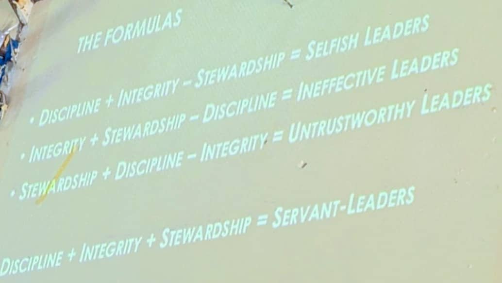 #DAY3
🌅 Good Morning Family! 🌅
Welcome to Day 3 of #AVC2025  A New Day, A New Opportunity to Grow.
Let’s start this day with a leadership formula that speaks volumes:

🧮
Discipline + Integrity + Stewardship = Servant Leaders
But watch out for the wrong combinations:

#AVC2025