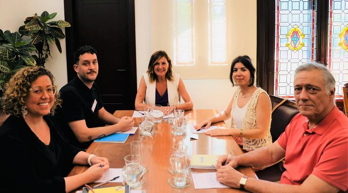 💪 Seguimos denunciando la discriminación y el #RacismoInmobiliario.
 Recientemente nos hemos reunido con el equipo de <a href="/DefensorPuebloE/">Defensor del Pueblo</a> y con el Secretario de <a href="/MSocialGob/">Ministerio de Derechos Sociales, Consumo y A2030</a>, Andrés Barragán, para trasladarles nuestras propuestas y la necesidad urgente de actuar📊👇