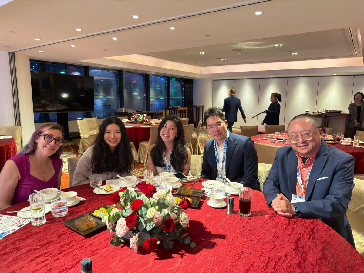 DrYujiUehara's tweet image. A fantastic conference with exceptional talk, hospitality, food, and invaluable global networking opportunities in Hong Kong🇭🇰. #ESMOTATAsia25 The growing importance of Asian collaboration is evident. I'm looking forward to joining next year's event! @myESMO