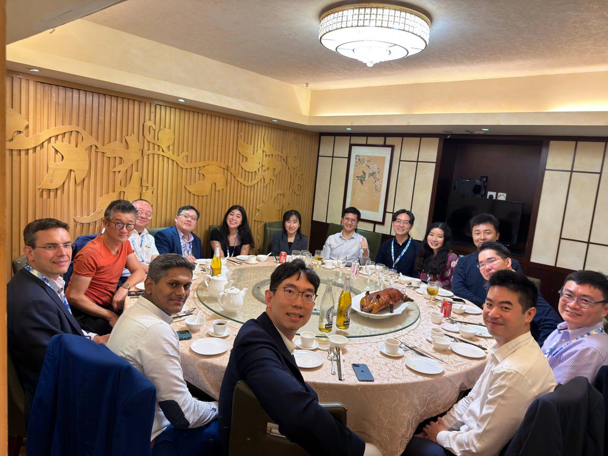 DrYujiUehara's tweet image. A fantastic conference with exceptional talk, hospitality, food, and invaluable global networking opportunities in Hong Kong🇭🇰. #ESMOTATAsia25 The growing importance of Asian collaboration is evident. I'm looking forward to joining next year's event! @myESMO