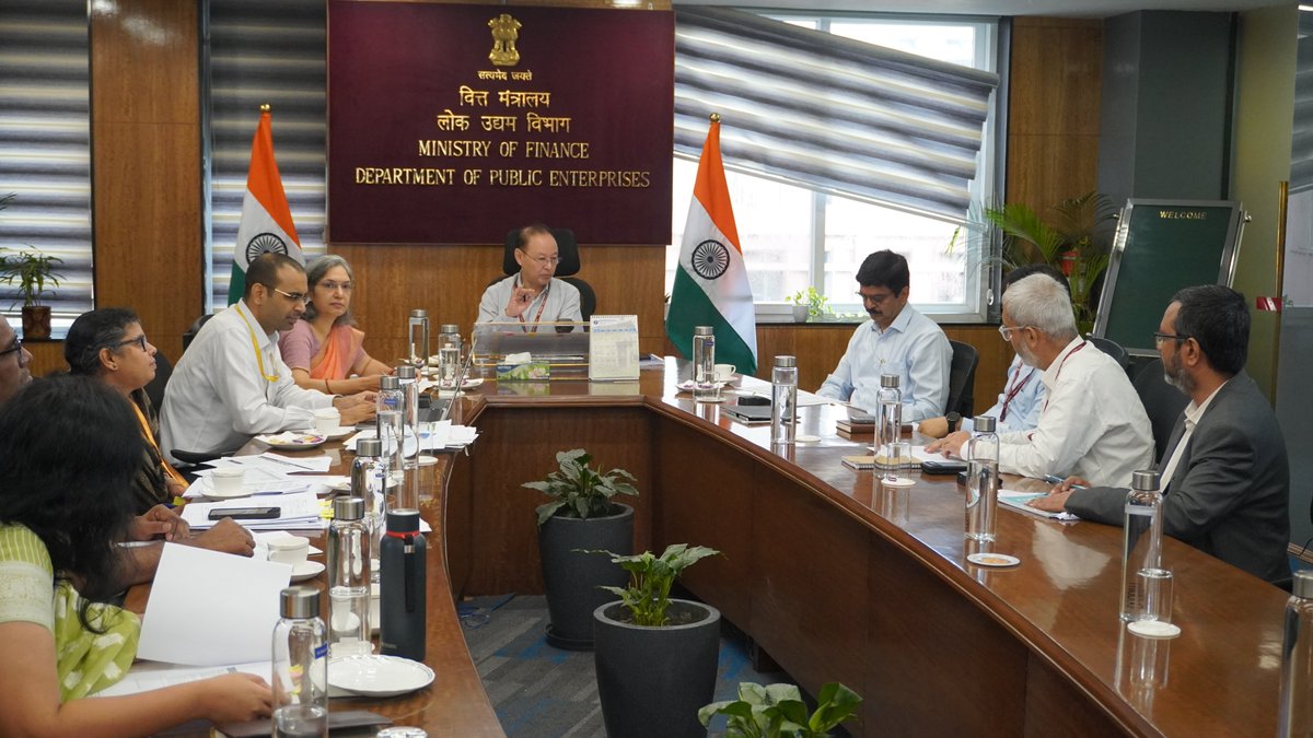 Department of Public Enterprises (@dpe_goi) on Twitter photo Secretary, DPE, chairs Inter-Ministerial Committee meeting with Secretary, M/o Steel and CMDs to set performance benchmarks for Steel Ministry's CPSEs for 2025-26.
#SteelIndustry #CPSE #CPSEPerformance #FinMin #DPE
<a href="/FinMinIndia/">Ministry of Finance</a> <a href="/SteelMinIndia/">Ministry of Steel</a> <a href="/SAILsteel/">Steel Authority of India Limited (SAIL)</a> <a href="/nmdclimited/">NMDC Limited</a> Secretary, DPE, chairs Inter-Ministerial Committee meeting with Secretary, M/o Steel and CMDs to set performance benchmarks for Steel Ministry's CPSEs for 2025-26.
#SteelIndustry #CPSE #CPSEPerformance #FinMin #DPE
<a href="/FinMinIndia/">Ministry of Finance</a> <a href="/SteelMinIndia/">Ministry of Steel</a> <a href="/SAILsteel/">Steel Authority of India Limited (SAIL)</a> <a href="/nmdclimited/">NMDC Limited</a>