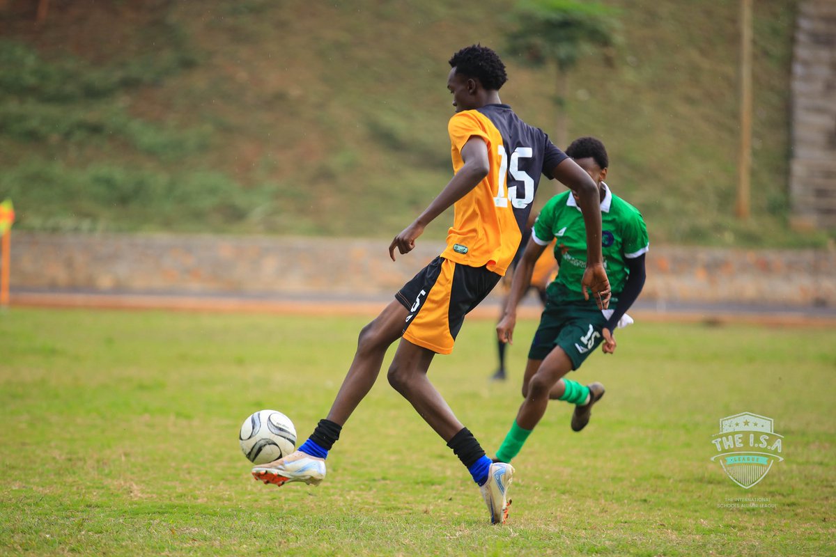 KEIntAlumni's tweet photo. Our second game of the day saw us take on KISU in a highly anticipated game with the boys having a great start at the half before conceding to 3 goals in second half. 3-3 the final score. A double from Jovanny and Nasser were enough to take a point home! @isa_league @uetcl https://t.co/7d2LHDriO7