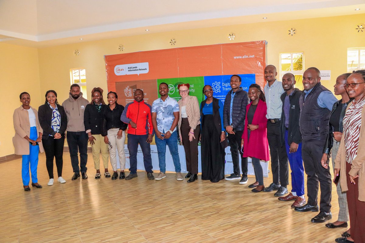 MuemActionPost's tweet image. @MuemActionPost is joining youth-led organizations in Kajiado for the South-Eastern Kenya Pre-LCOY. We’re supporting event communications, and our ED, @WaHarrisonB, will lead a proposal writing session. Grateful to @LCOYKenya2025, @ALINEAfrica  @YouthSenateKE, &amp;amp; @CCAResilience