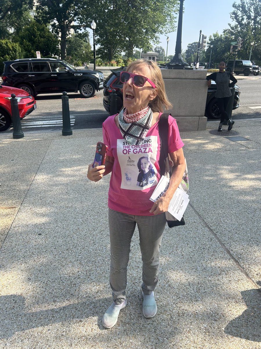 SoooMD's tweet image. An incredible day on the Hill…
While we @ammwecofficial @SpeakersWomen advocated for the release of #Hostages, still held by Hamas-
While we advocated for an end to #Antisemitism and all forms of hate
While we highlighted our concerns about the pro-Palestine or pro-Hamas…