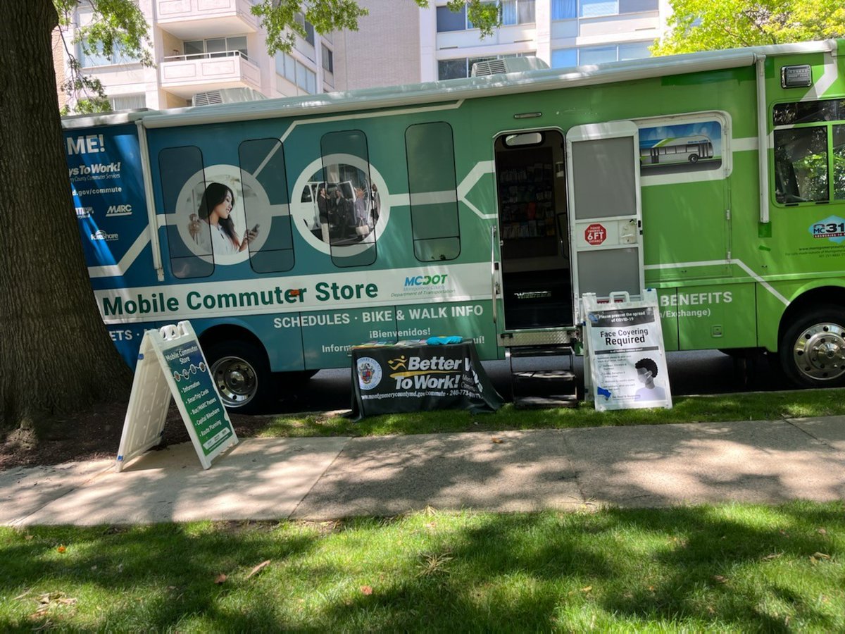 MCDOTNow's tweet image. We're here to help you find the quickest🐇💨 commute to work💼 or to your summertime🌞 #weekend activities.....
6:00am-10:00am🌻Germantown Transit Center in #GermantownMD
10:30am-12:45pm🌻Village of Friendship Heights Community Center in #ChevyChaseMD