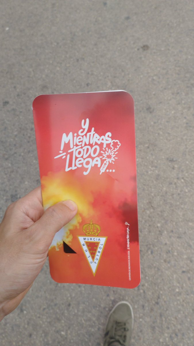 CechRMUCF tweet media