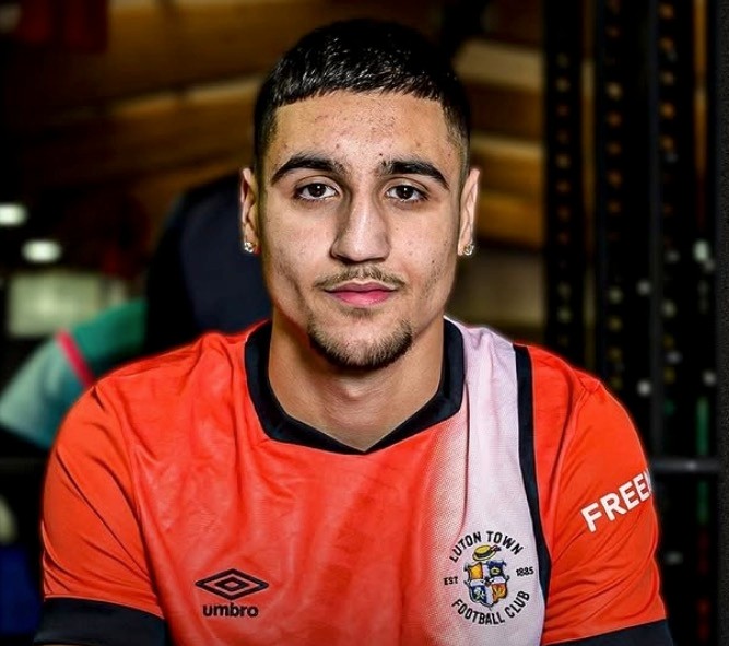 DanielMarsh92's tweet image. Luton Town forward Taylan Harris close to joining Tranmere Rovers on loan. Highly-rated 19yo joined #LTFC from #ReadingFC in 2024 winter window + now set to head out on loan to League Two: #TRFC #COYH mirror.co.uk/sport/football…
