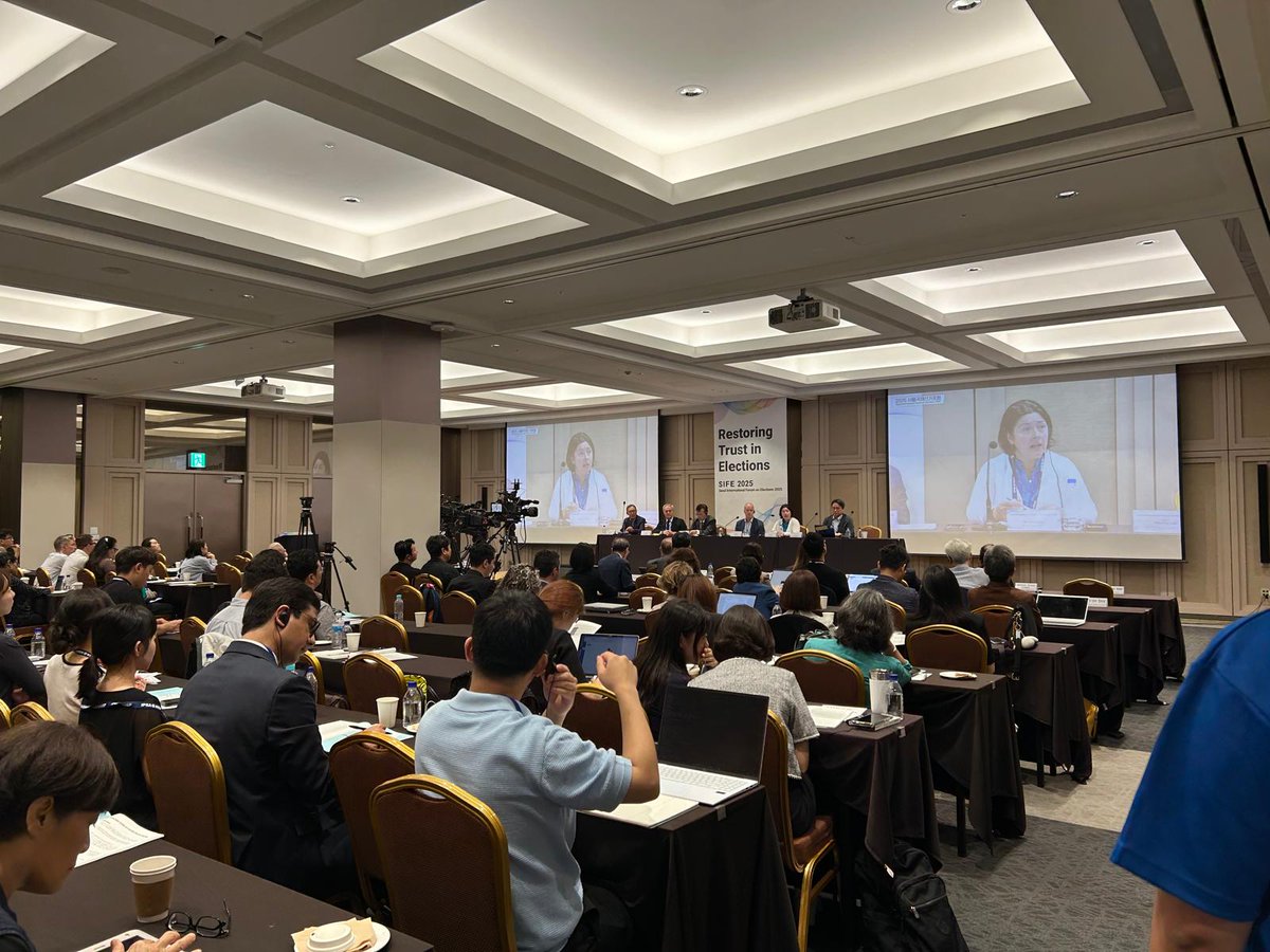 sabanciuni_fass's tweet image. Ersin Kalaycıoğlu, Berk Esen, Nihat Muğurtay, and Yasemin Tosun from FASS, together with Onur Varol from FENS, presented their research at the 2025 IPSA World Congress, held in Seoul, South Korea, from July 12 to 16, 2025. Meltem Müftüler-Baç also attended the congress. @sabanciu