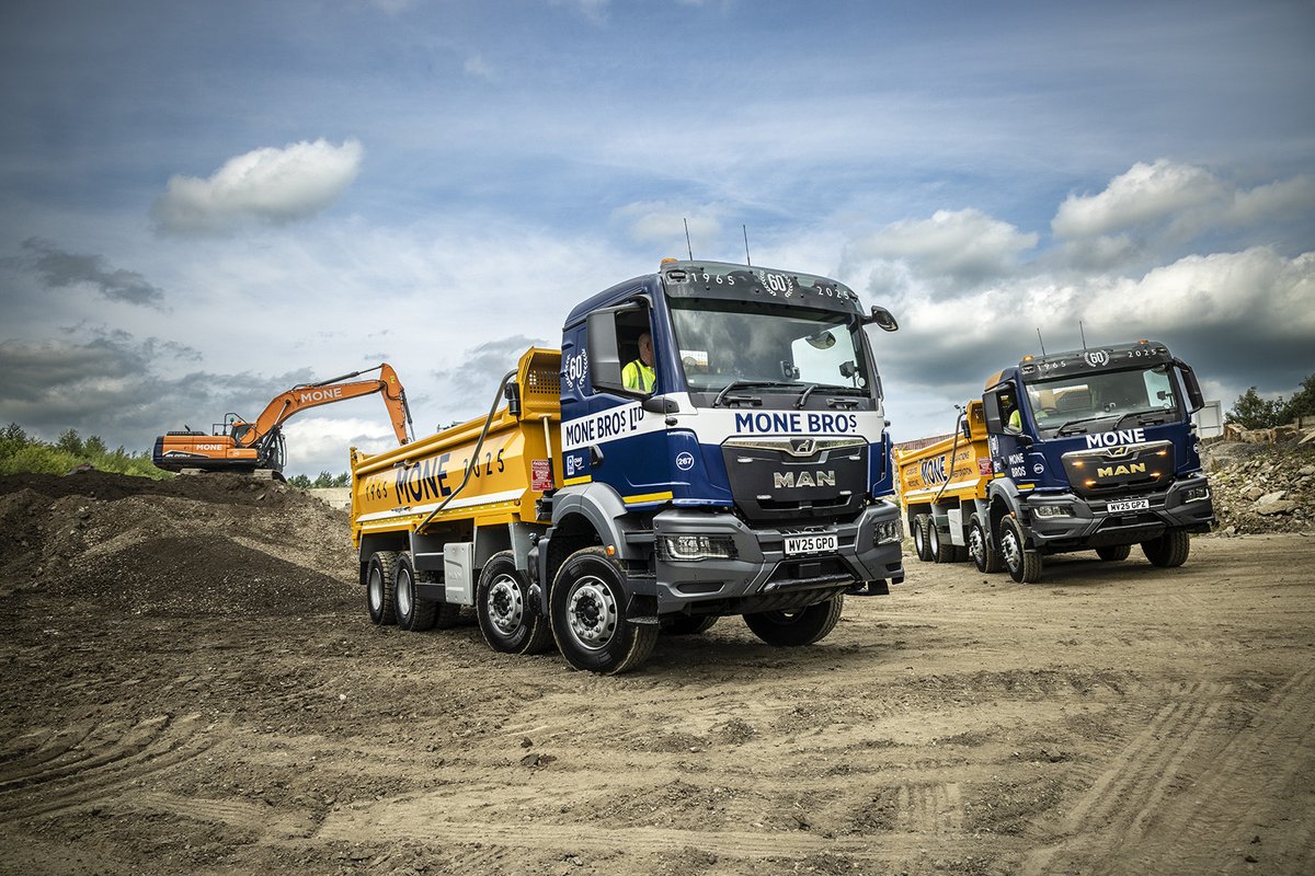 In <a href="/HeavyTorque/">HeavyTorque Magazine</a>, <a href="/bulkandtipper/">Bulk & Tipper Magazine</a> and <a href="/WeAreOnScene/">WeAreOnScene</a>, we visit Cadzow Heavy Haulage, Mone Brothers and look at potential changes to the recovery industry.

HeavyTorque 👉 heavytorque.co.uk/subscribe 
Bulk &amp; Tipper 👉 bulkandtipper.co.uk/subscribe 
On Scene 👉 on-scene.co.uk/subscribe