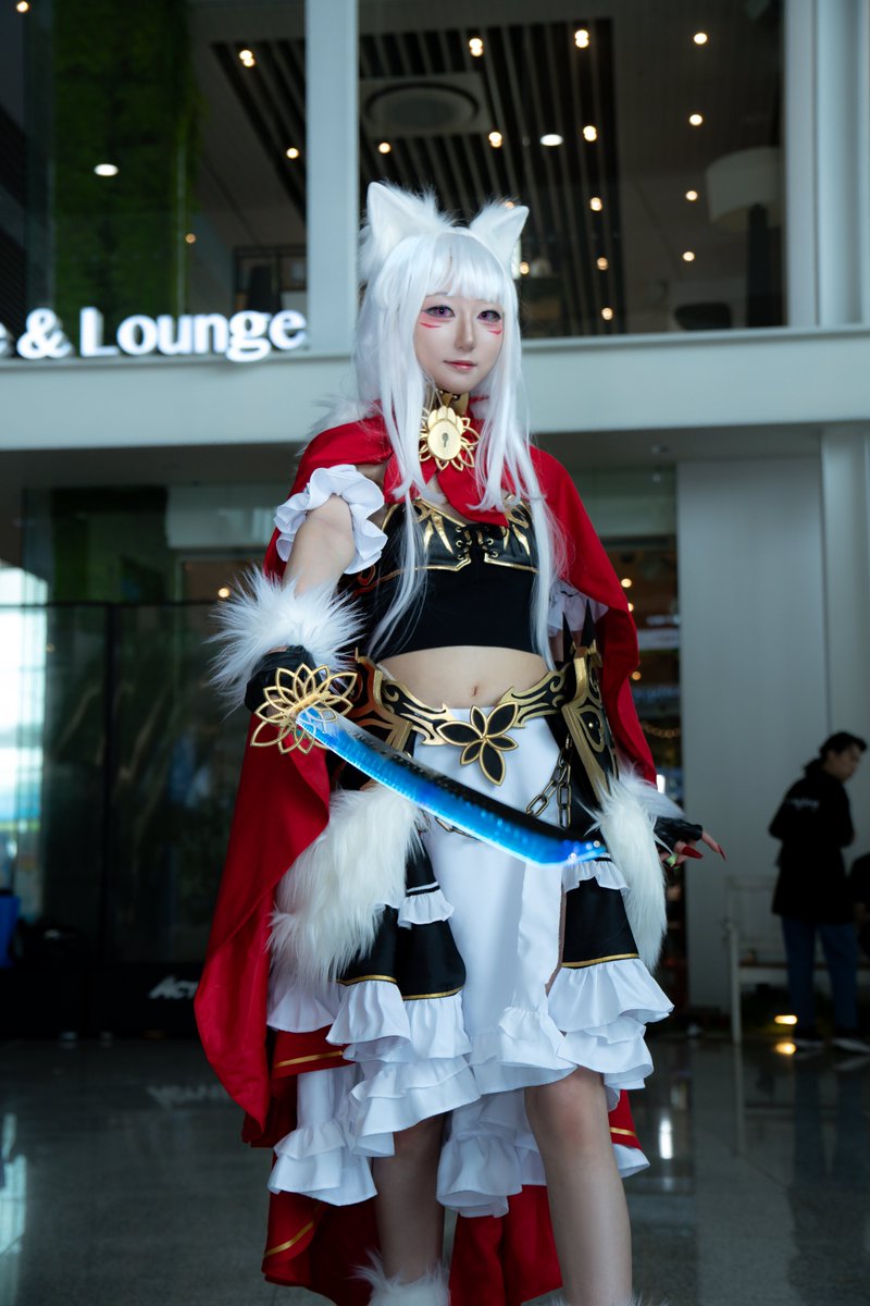 Pharahn_cos's tweet image. 紅刃

#sdvx #ボルテ #kureha #cosplay #コスプレ