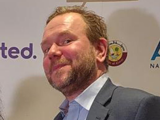 Are you a deeply mentally disturbed resident of leafy Brentford who attended a monastic public school? Hit the numbers now and you will get through.