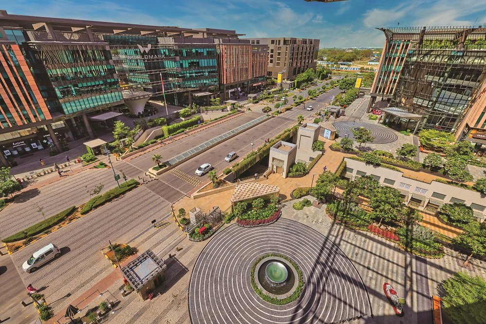 piyushbodaa's tweet image. Privatization - The permanent solution to all infra issues of 🇮🇳 cities
The government can do nothing better than the private sector
Privatize all functions of Municipal corporations and let private players compete and offer the same services
🇮🇳 needs Private Cities !