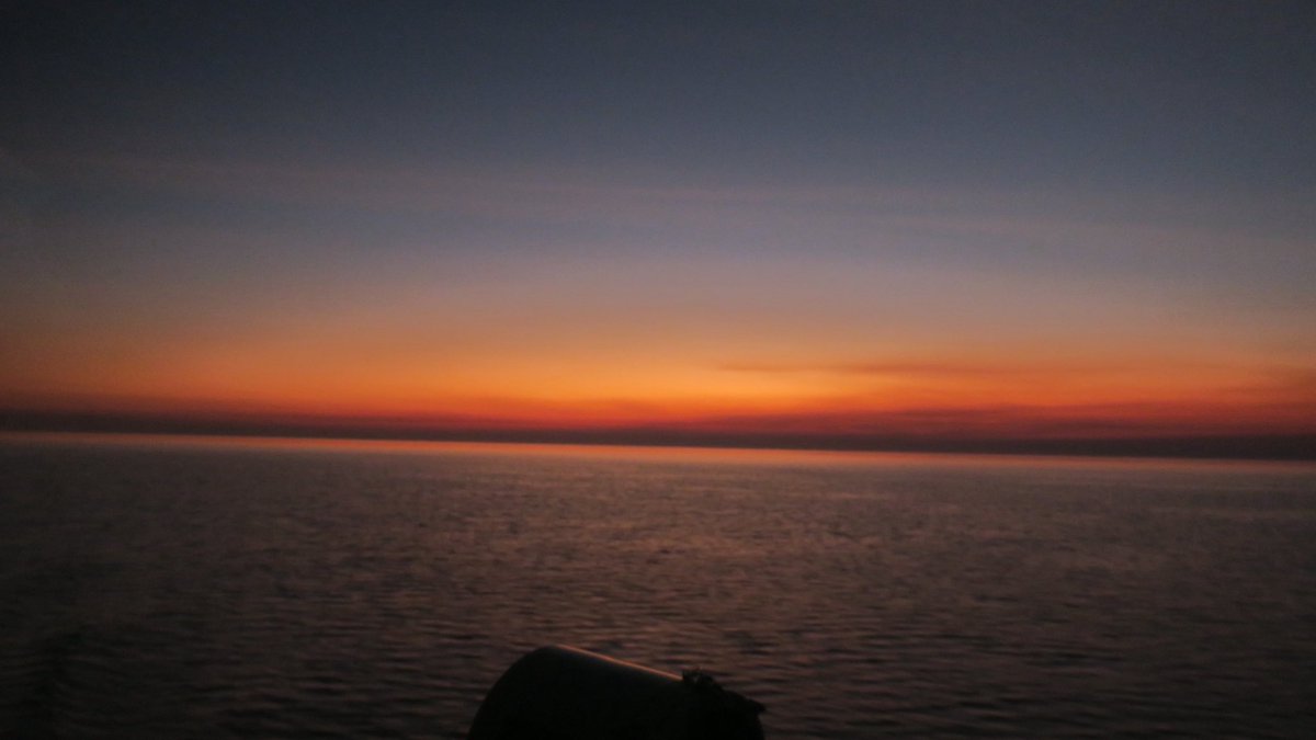 HMSDauntless's tweet image. Sunset, DNTL remains at sea participating in Exercise #TalismanSabre2025 working together, #StrongerTogether
@COMUKCSG @NATO