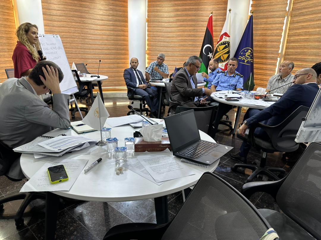 UNODC_MCP's tweet image. @UNODC_MCP is working with 🇱🇾 LCG, GACS, AGO, Customs and Military Prosec. on the development of Monitoring & Reporting SOPs for all
maritime operations. Thanks to @EUinLibya's support 🇪🇺
#Libya #MaritimeSecurity #CapacityBuilding