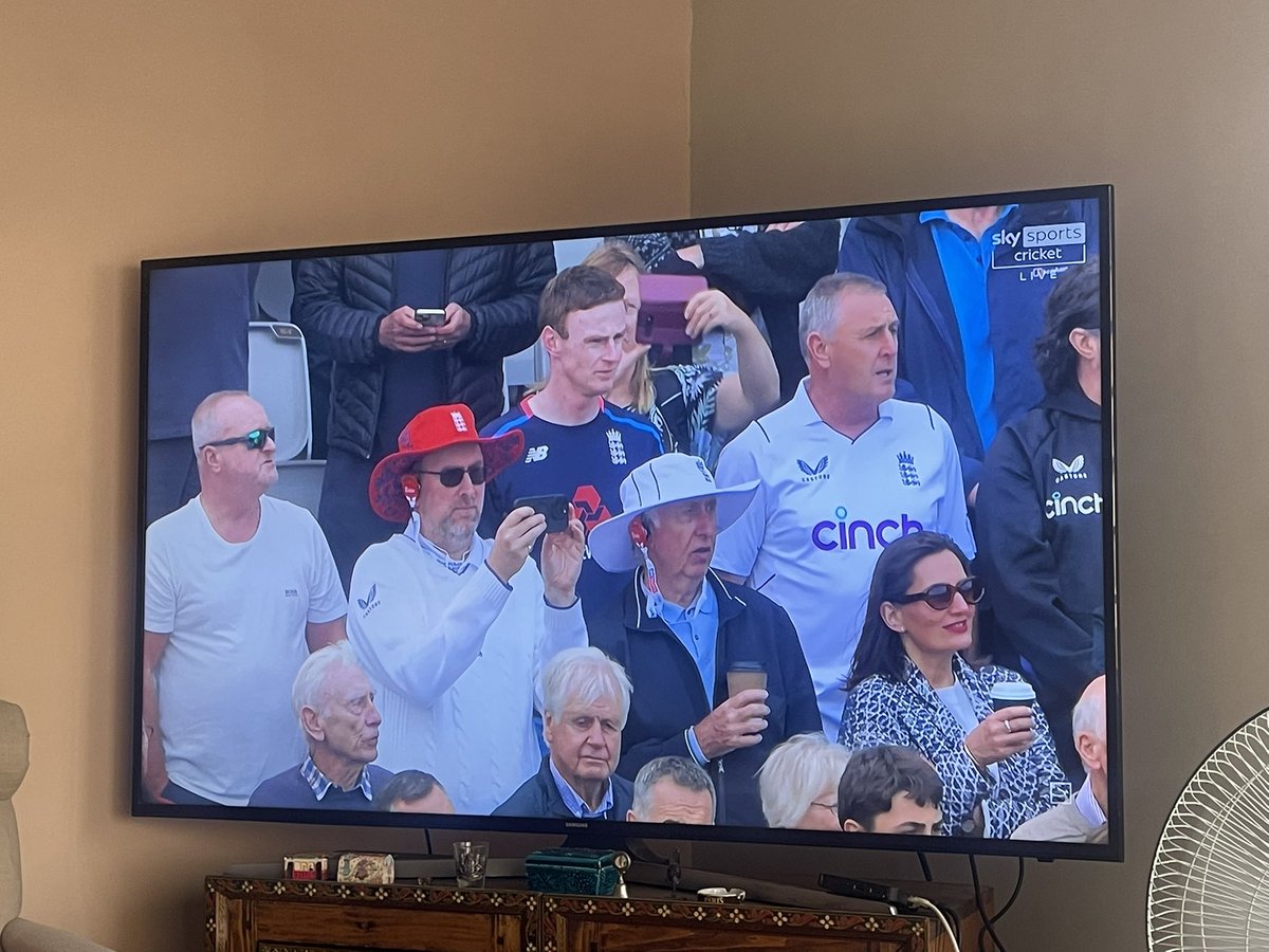Leena Aziz (@leenacricket) on Twitter photo The CLASS 🏏 is back !
I am ready to time my toilet 🚽 breaks with the players breaks at old trafford ❤️❤️❤️🧿🧿🔥🔥🔥
<a href="/aaliaaaliya/">Aalia Rasheed</a> <a href="/AatifNawaz/">Aatif Nawaz</a> <a href="/DeafMango/">Behram Qazi 🇵🇰 🇨🇦</a> <a href="/PhilanthropicR8/">Rajiv</a> <a href="/iramizraja/">Ramiz Raja</a> <a href="/anuj_mthr/">A</a> <a href="/BumbleCricket/">David 'Bumble' Lloyd</a> <a href="/nassercricket/">Nasser Hussain</a> <a href="/SkyCricket/">Sky Sports Cricket</a> <a href="/benstokes38/">Ben Stokes</a> <a href="/AhmadNawaz93/">Ahmad Nawaz</a> #INDvsENG The CLASS 🏏 is back !
I am ready to time my toilet 🚽 breaks with the players breaks at old trafford ❤️❤️❤️🧿🧿🔥🔥🔥
<a href="/aaliaaaliya/">Aalia Rasheed</a> <a href="/AatifNawaz/">Aatif Nawaz</a> <a href="/DeafMango/">Behram Qazi 🇵🇰 🇨🇦</a> <a href="/PhilanthropicR8/">Rajiv</a> <a href="/iramizraja/">Ramiz Raja</a> <a href="/anuj_mthr/">A</a> <a href="/BumbleCricket/">David 'Bumble' Lloyd</a> <a href="/nassercricket/">Nasser Hussain</a> <a href="/SkyCricket/">Sky Sports Cricket</a> <a href="/benstokes38/">Ben Stokes</a> <a href="/AhmadNawaz93/">Ahmad Nawaz</a> #INDvsENG