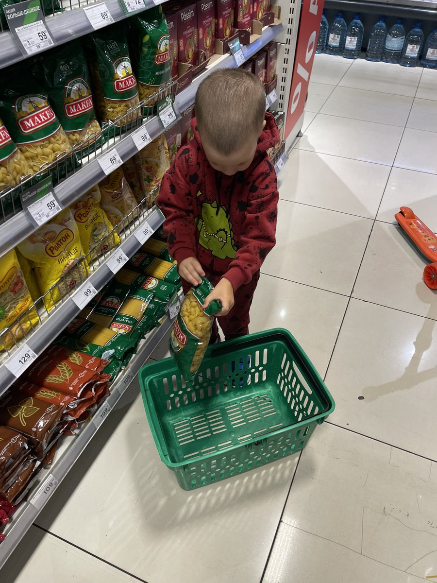 мальчик повзрослел, ещё бы сам заплатил, вообще восторг был бы