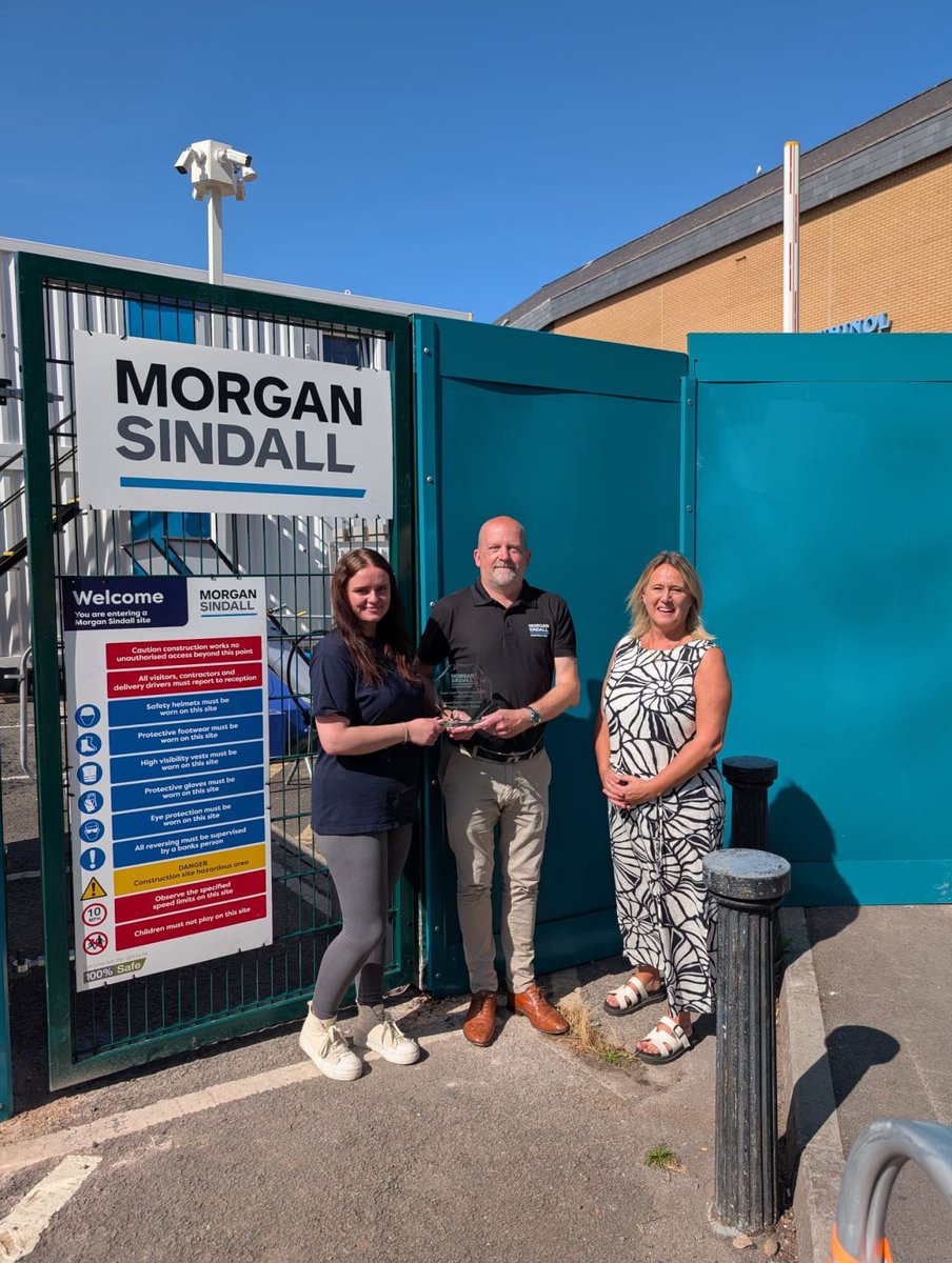 It was an honour to receive <a href="/morgansindall/">Morgan Sindall Group</a> Regional Social Enterprise Company of the Year award last week.

Thrive Group Wales has worked closely with Morgan Sindall Construction for several years &amp; we’re delighted that our efforts are truly recognised &amp; valued.

Well done team👏
