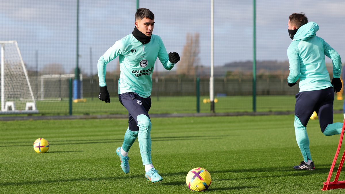 GGFN_'s tweet image. 🇦🇷 Borussia Dortmund are in 'active talks' to sign Brighton's Facundo Buonanotte (20), according to @FabrizioRomano.
This is also confirmed by @berger_pj, who adds that BVB have been following the Argentine's development since his time at Rosario.