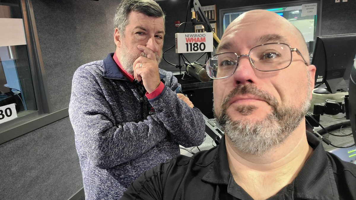 jlasky920's tweet image. Join the curmudgeonly @BarryVee and me for #TheMorningNews. 1 dead in 590 crash, Irondequoit murder suspects due in court, U.S. trade deal with Japan. WHAM1180.com/listen