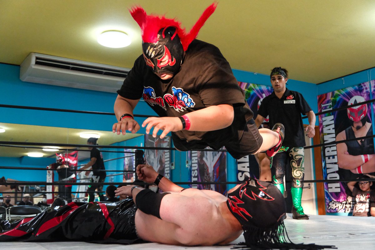toratigerjiro's tweet photo. 25.7.20 プロレスリングFTO
道場マッチ“虎の穴”

スカルリーパーA-ji選手
レイ・オシート選手
②

#プロレスリングFTO #REALLUCHALIBRE #レアルルチャリブレ #レアル・ルチャ・リブレ https://t.co/Z8laU0cCg7