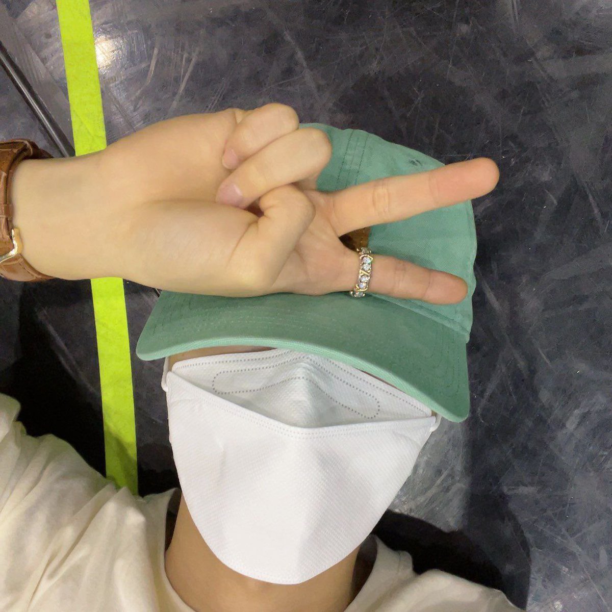 TIMETO_RJ0323's tweet photo. 220723 🦊💭 bbl

#런쥔 #renjun #ロンジュン #仁俊 #NCT #NCTDREAM https://t.co/Qf0nSDKuiX