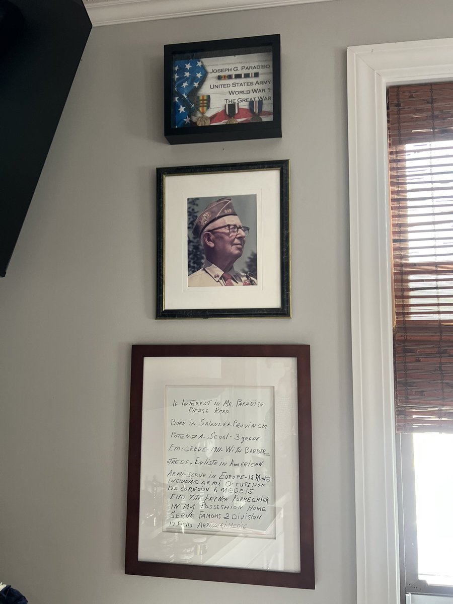 paradisoins's tweet image. My Nono and his metals. He earned 6 in WWI. My hero
