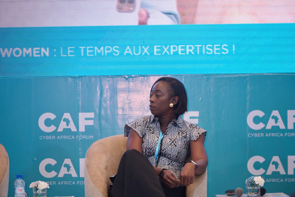 CAF_forum's tweet photo. Ce panel technique, porté par l’initiative Cyber Africa Women, visait à apporter des réponses concrètes aux grands enjeux de #cybersécurité autour de la thématique « Cybersécurité, IA et résilience : construire la défense numérique africaine ».

https://t.co/SyCam1L70t https://t.co/a8yEcppBgc